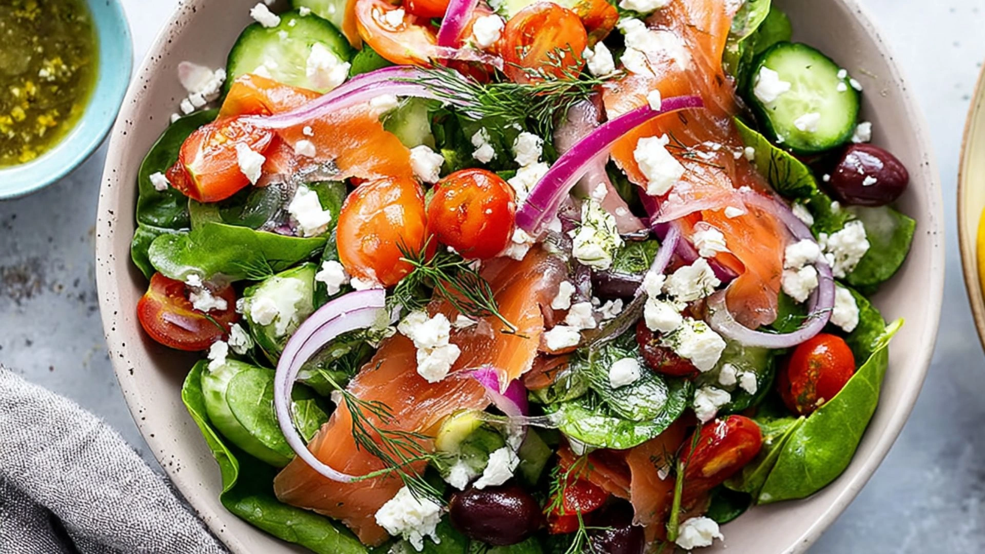 Smoked Salmon Salad: Bold Flavor in 5-Minute Fresh Recipe 2 Smoked Salmon Salad with Fresh Greens and Lemon