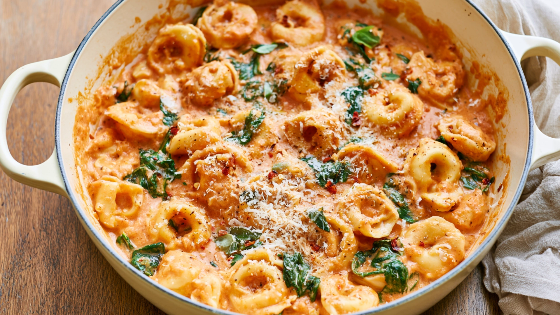 One Pot Creamy Spinach Tomato Tortellini with Parmesan
